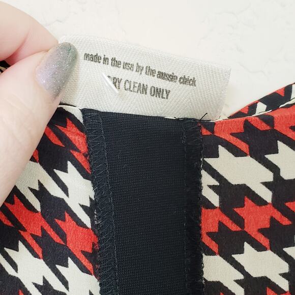 Jodi B Wise Silk Houndstooth Cold Shoulder Tunic Top Blouse Women's Medium Artsy - Picture 9 of 9